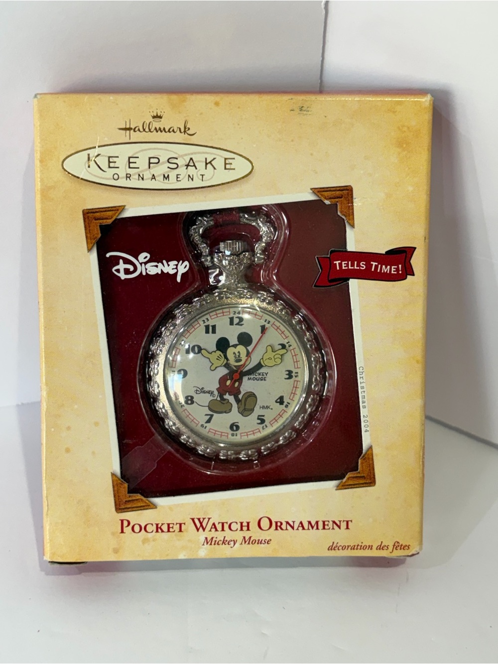 2004 Hallmark Keepsake Disney Mickey Mouse Pocket Watch Ornament-Tells Time! NIB